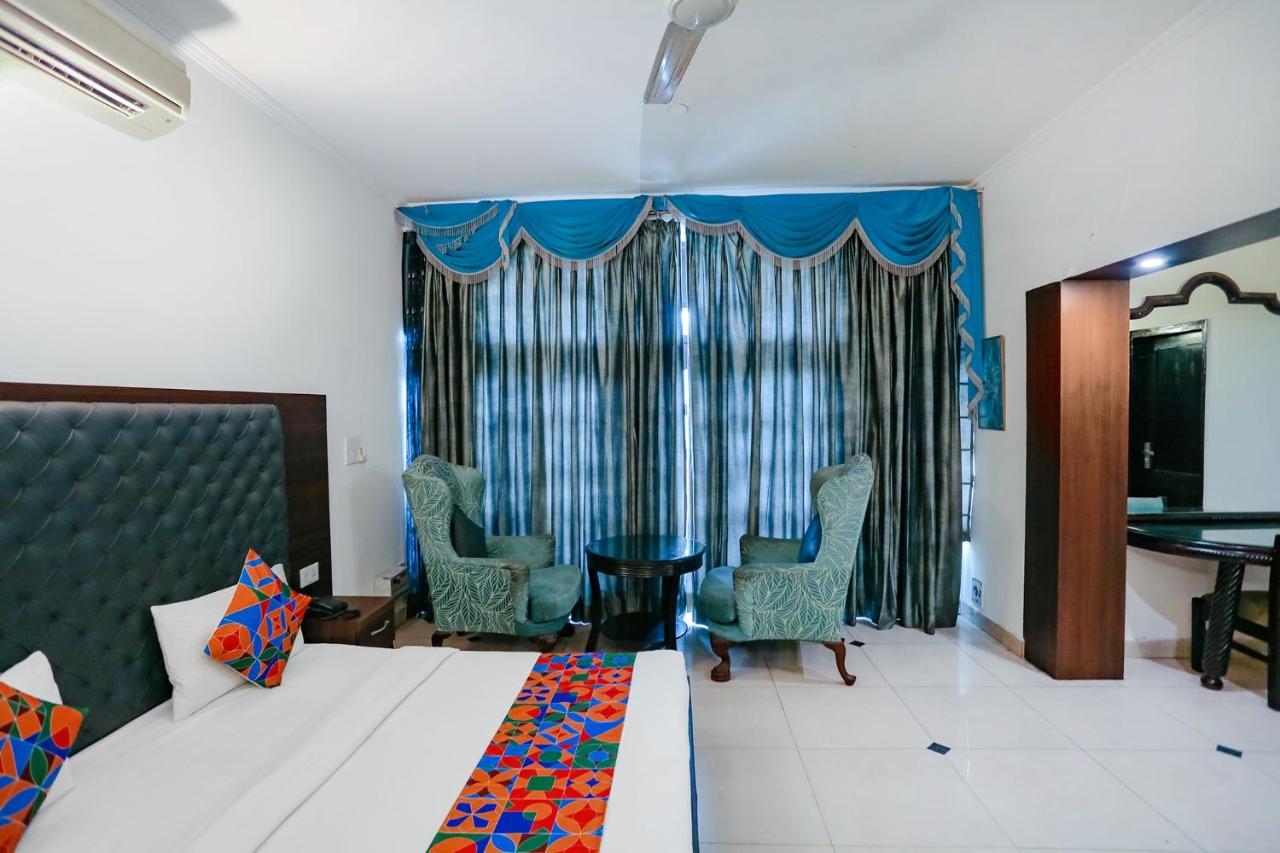 Hotel Fabexpress Lloyd House Nuova Delhi Esterno foto