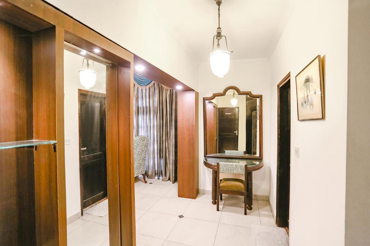 Hotel Fabexpress Lloyd House Nuova Delhi Esterno foto