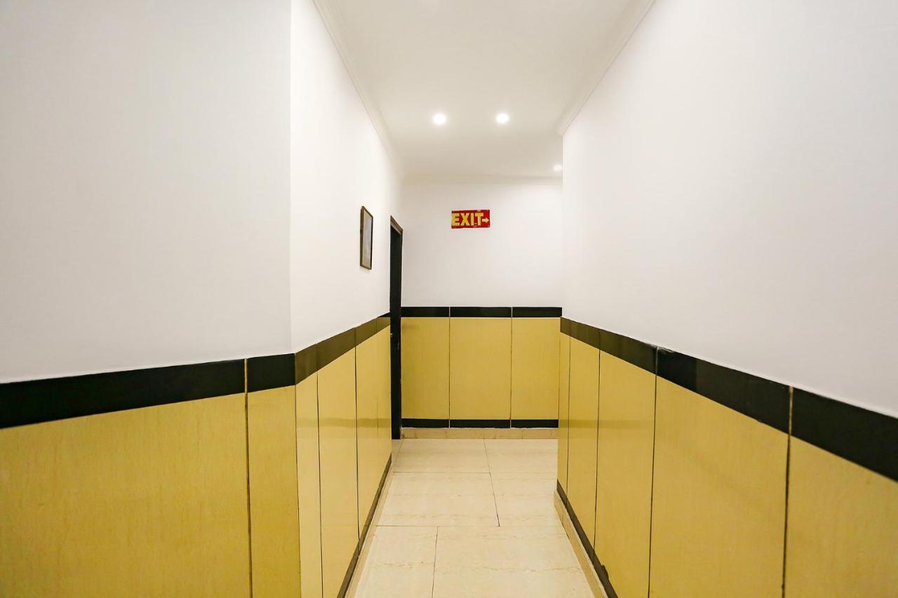 Hotel Fabexpress Lloyd House Nuova Delhi Esterno foto