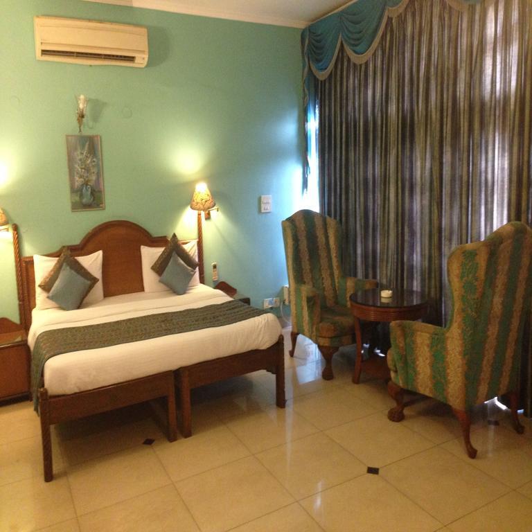 Hotel Fabexpress Lloyd House Nuova Delhi Esterno foto